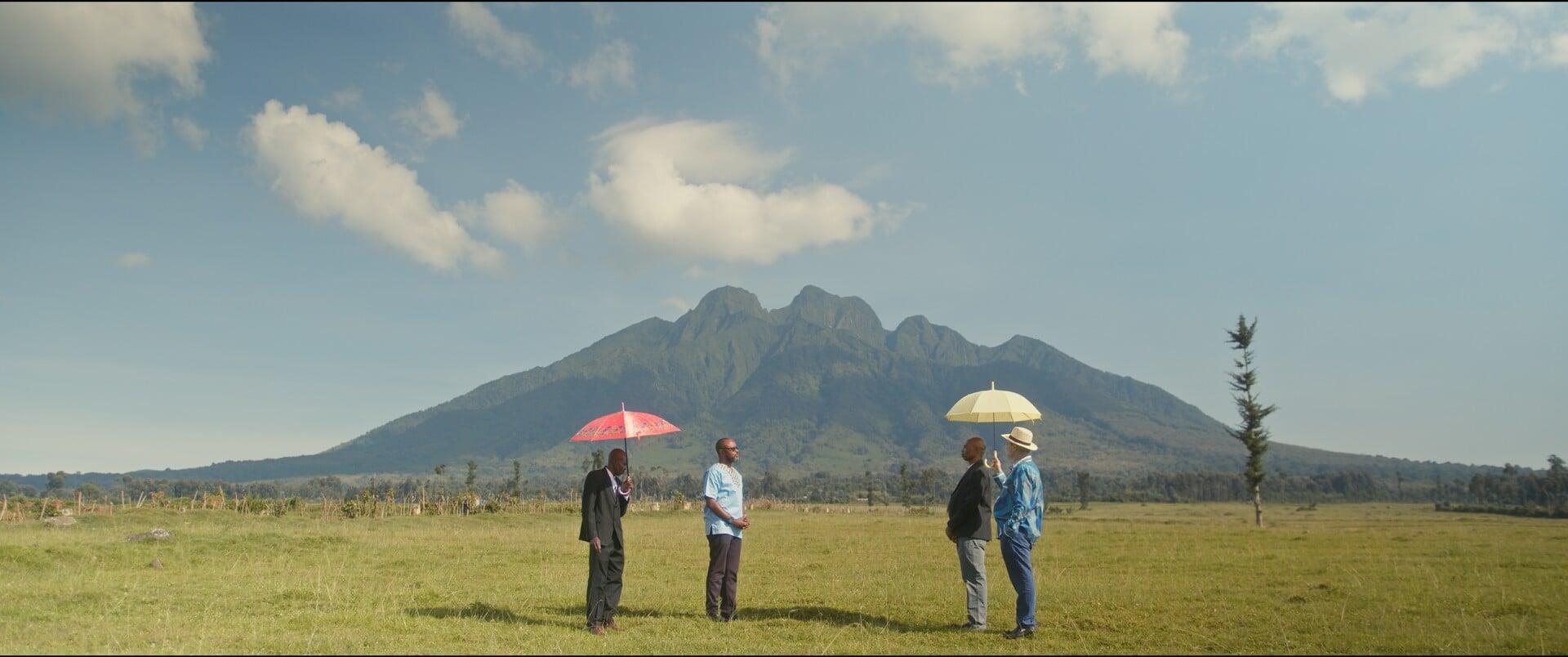 Filmstill: Snow Over Kigali